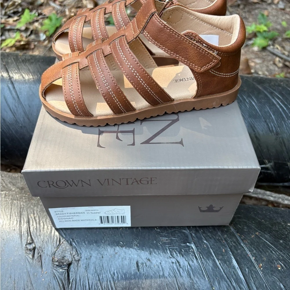 Crown Vintage Brown Gladiator Sandals. Size 11 Toddler. NWT